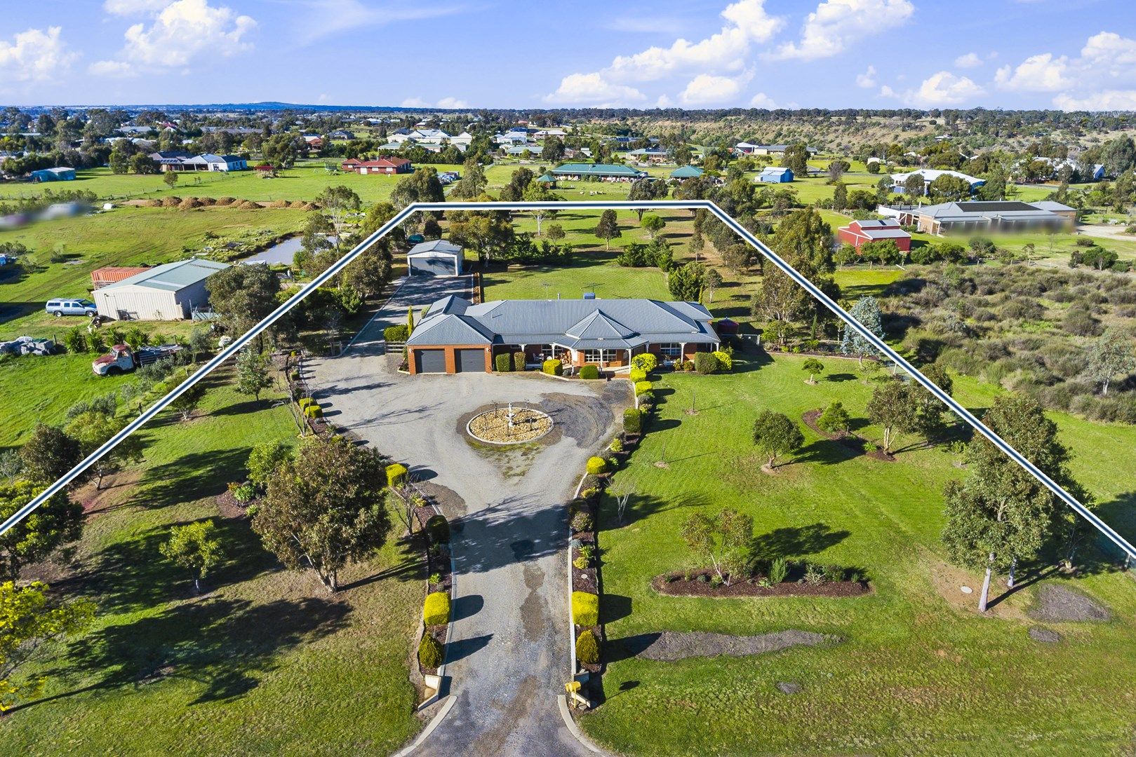 13 Hammond Circuit, Hopetoun Park VIC 3340, Image 0