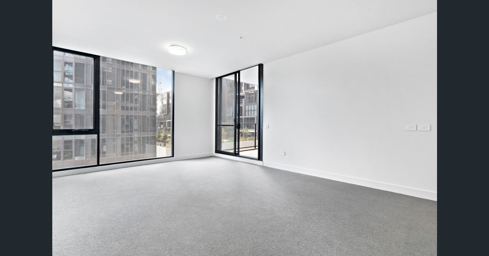 1 bedrooms Apartment / Unit / Flat in 1304/46 Savona Drive WENTWORTH POINT NSW, 2127