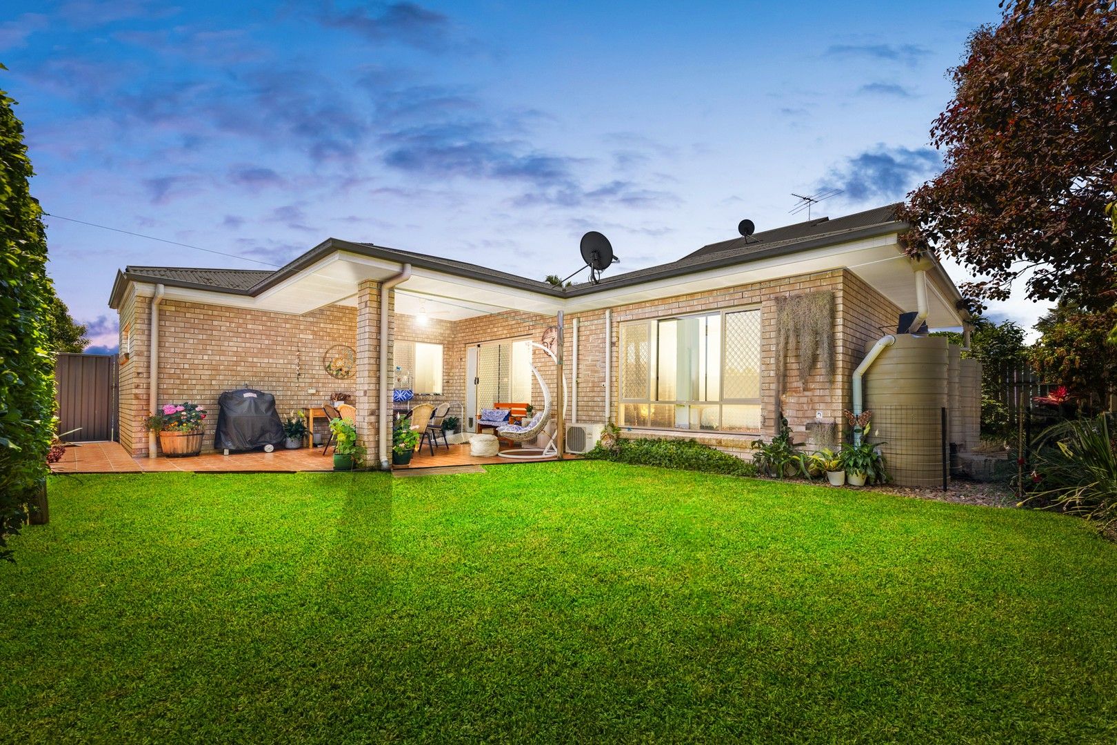 98 Maine Road, Clontarf QLD 4019, Image 0