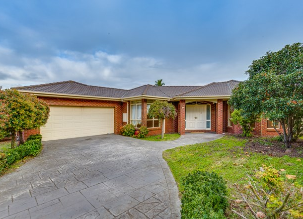 11 Pacific Place, Taylors Lakes VIC 3038