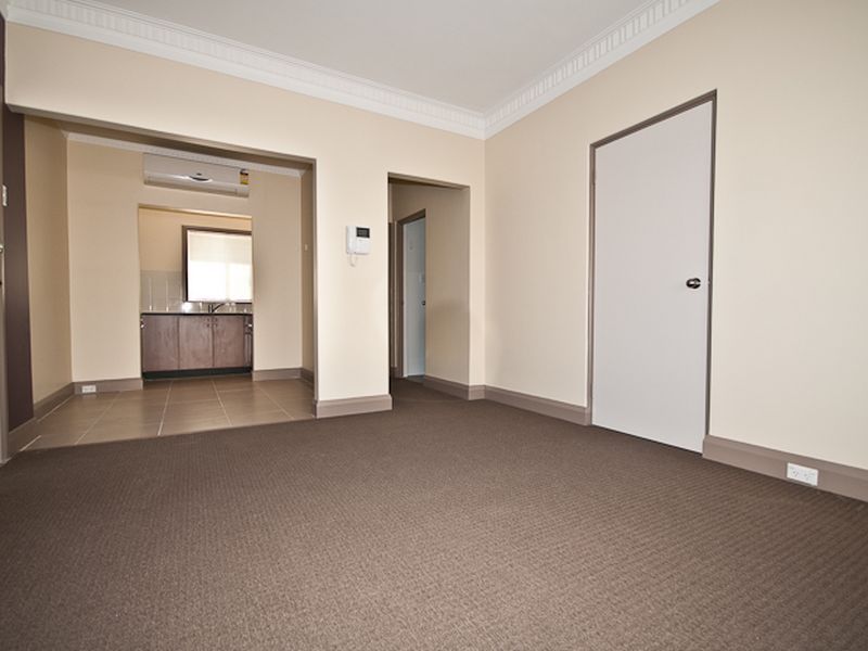 2 bedrooms Apartment / Unit / Flat in 6/156 Bondi Road BONDI NSW, 2026