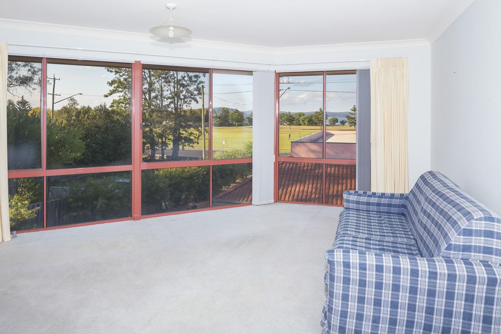 3/212 Beach Road, Batehaven NSW 2536, Image 2