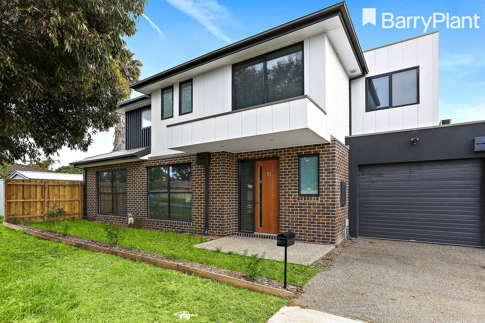 3 bedrooms Townhouse in 10 Newland Street ALTONA MEADOWS VIC, 3028