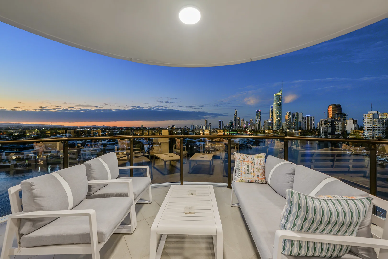 Additional image 22 of 906/15-17 Cannes Avenue, Surfers Paradise QLD 4217