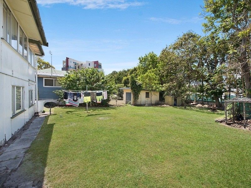 101-103 Landsborough Parade, Golden Beach QLD 4551, Image 2