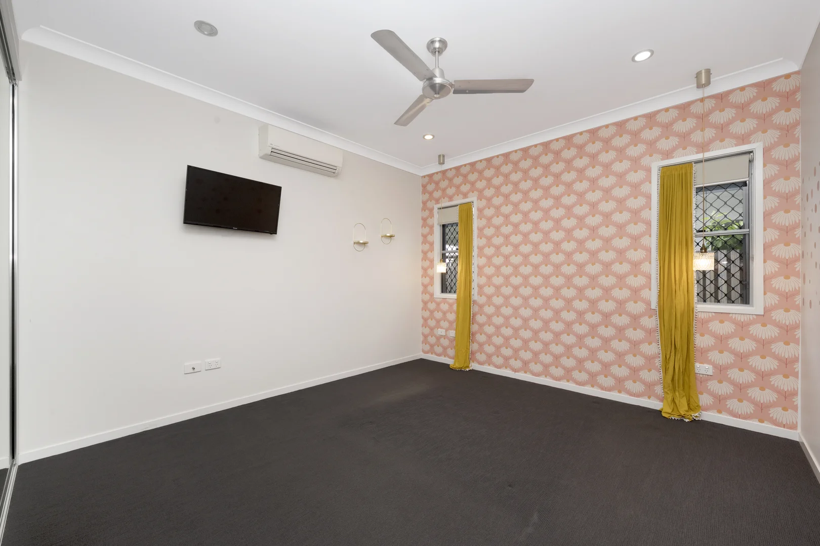 Additional image 4 of 11 Molokai Street, Burdell QLD 4818