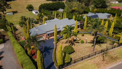 Picture of 16 Millennium Court, DROUIN VIC 3818