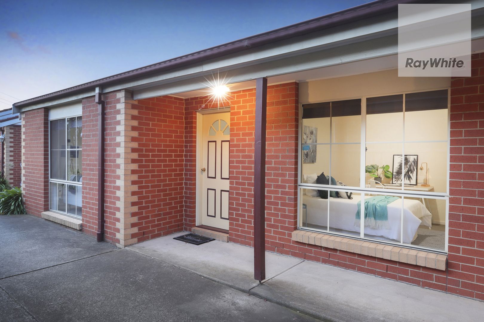 1/42 Collier Court, Strathmore Heights VIC 3041, Image 2