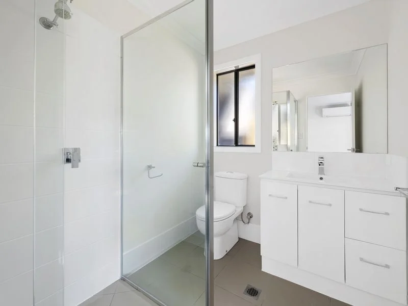 Additional image 8 of 2/5 McInnes Crescent, Glenvale QLD 4350