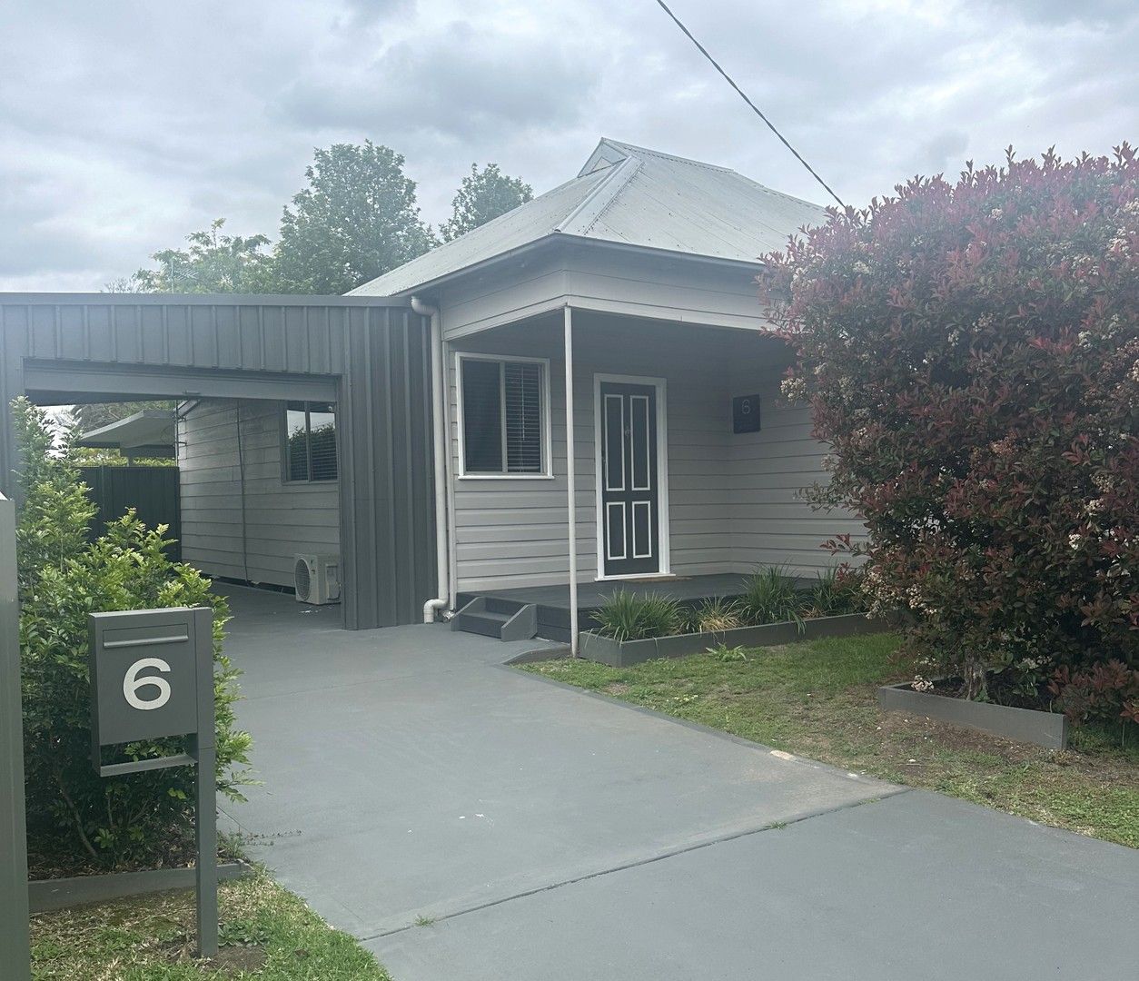4 bedrooms House in 6 Love Street CESSNOCK NSW, 2325
