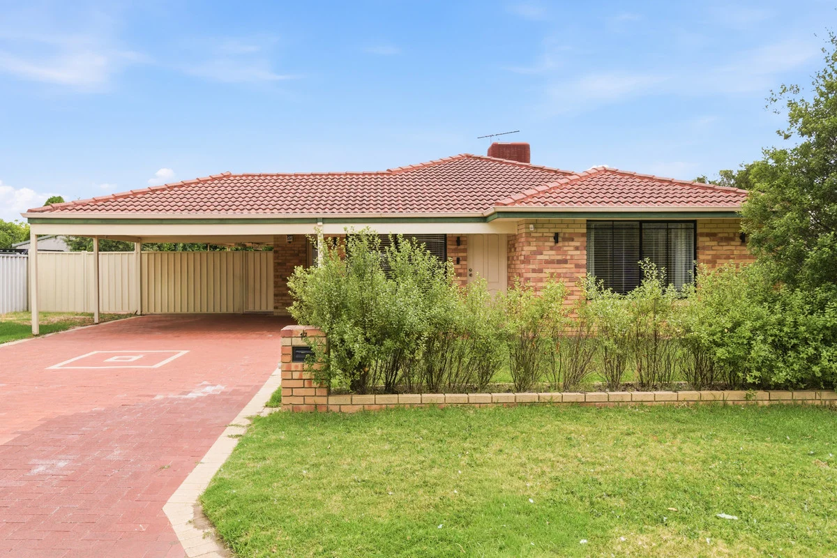 17 Rothesay Court, Cooloongup WA 6168