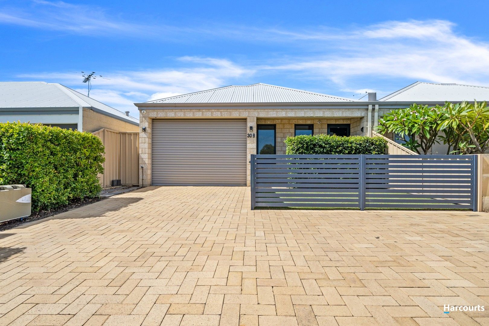 3 bedrooms House in 30B Bonython Avenue HOCKING WA, 6065