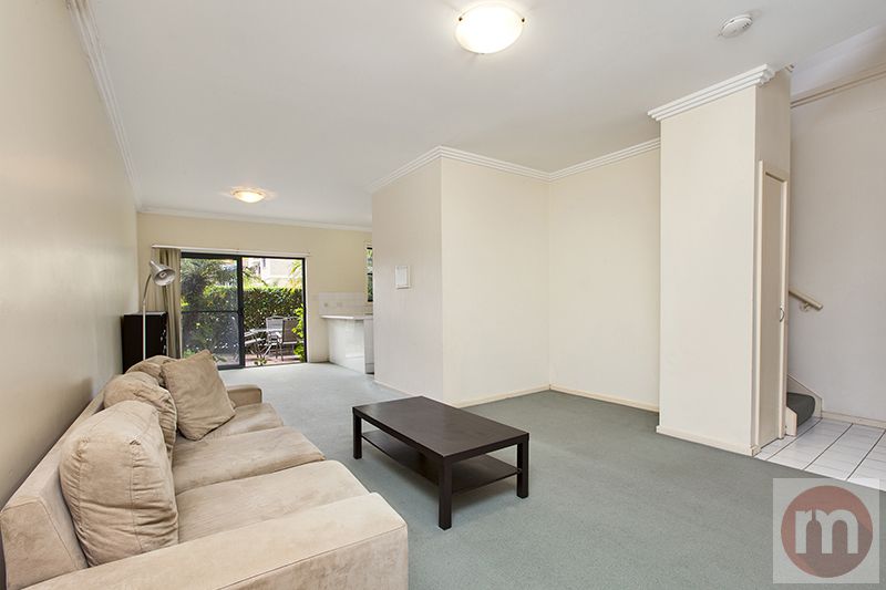 2/3 Hutchinson Street, Annandale NSW 2038, Image 1