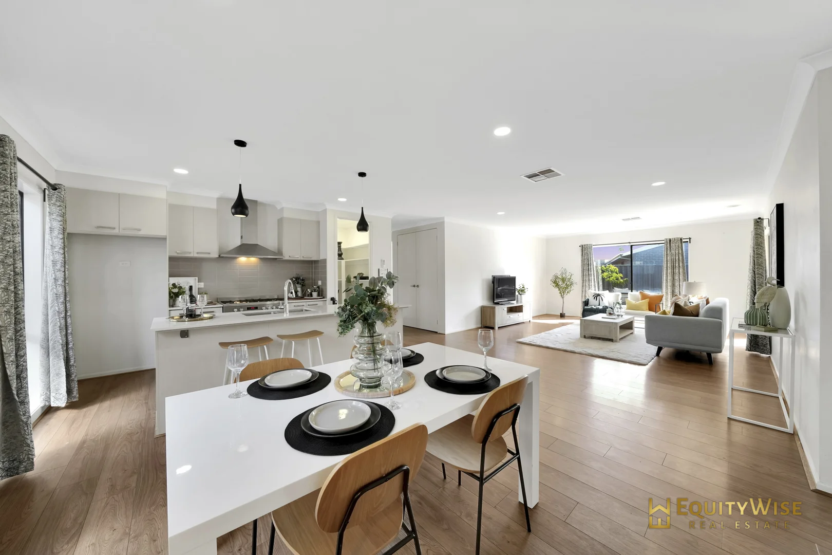 Additional image 6 of 2 Yass Court, Manor Lakes VIC 3024