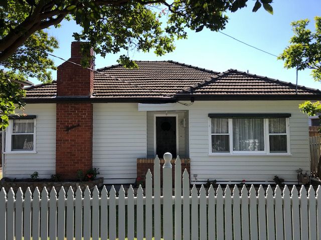 2 bedrooms House in 13 Bishop St COBURG VIC, 3058