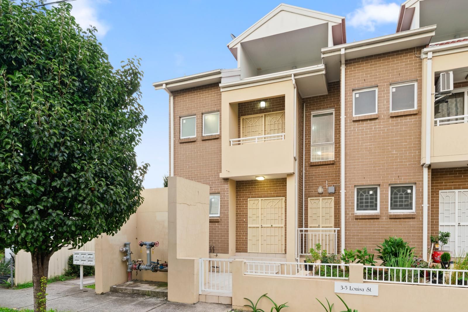 1/3-5 Louisa Street, Auburn NSW 2144