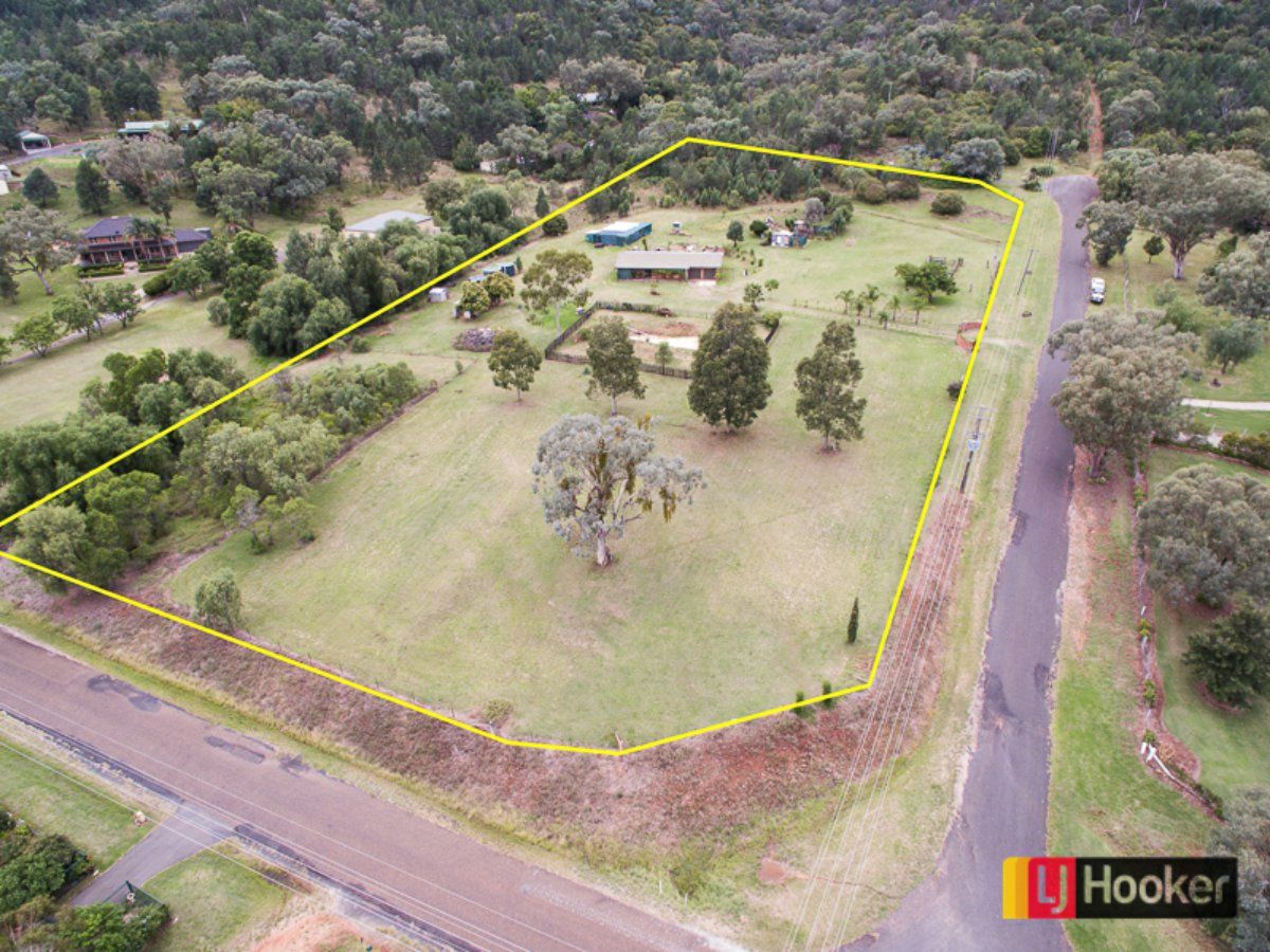 11 Joshua Place, Moore Creek NSW 2340, Image 1