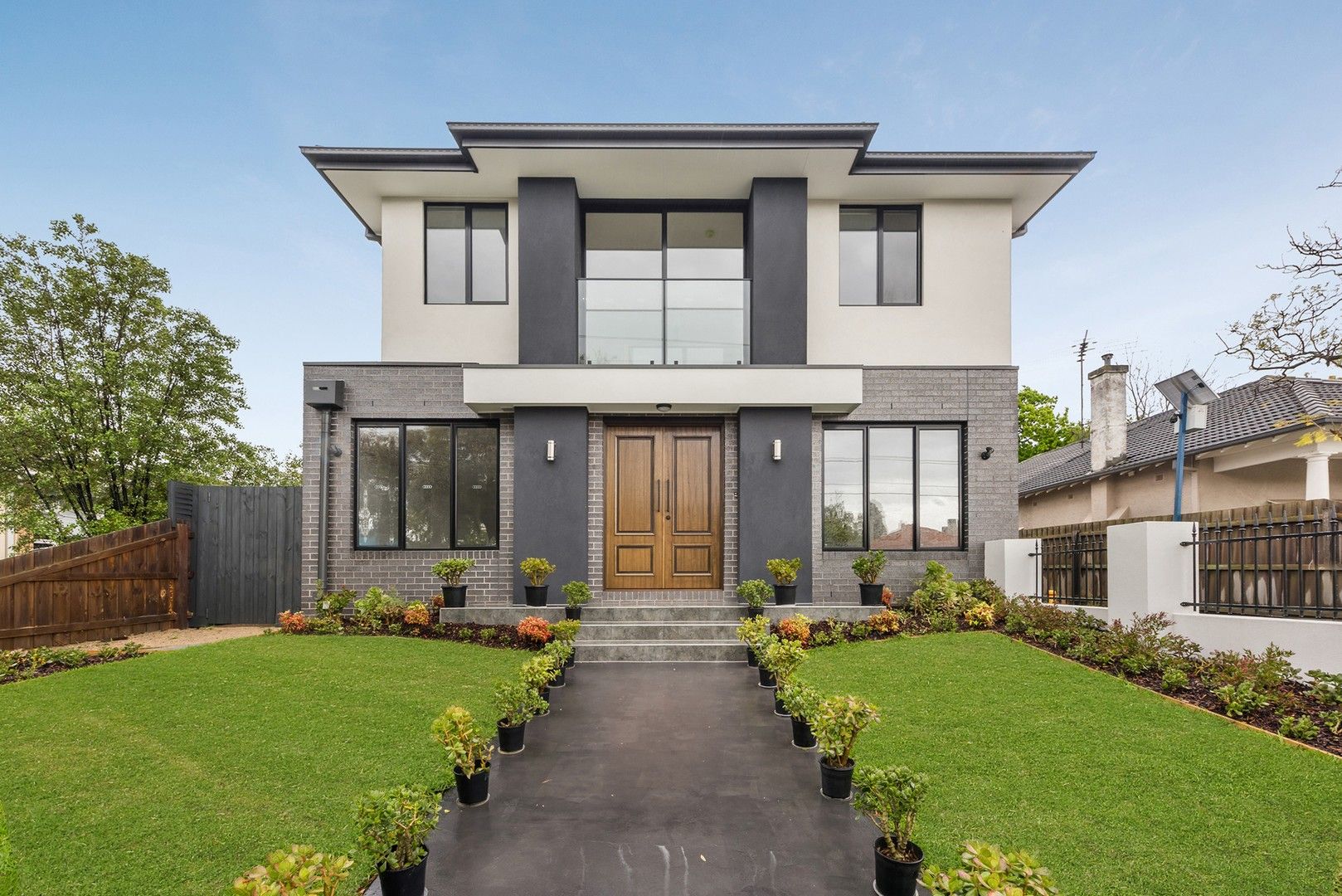 4 bedrooms Townhouse in 1/1796 Malvern Road MALVERN EAST VIC, 3145