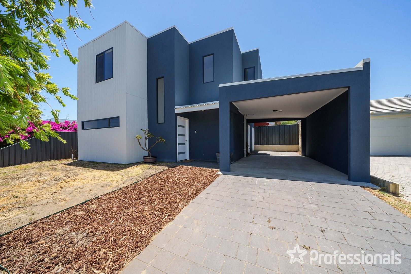 3 bedrooms Villa in 39A Favell Way BALGA WA, 6061