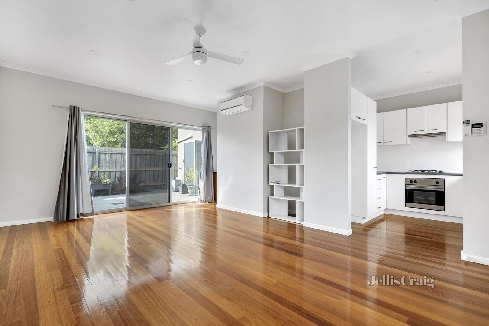 4/11 Epstein Street, Reservoir VIC 3073, Image 1