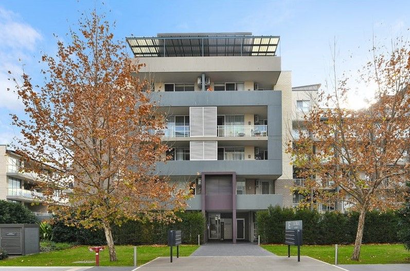 2 bedrooms Apartment / Unit / Flat in 301/81-86 Courallie Avenue HOMEBUSH WEST NSW, 2140