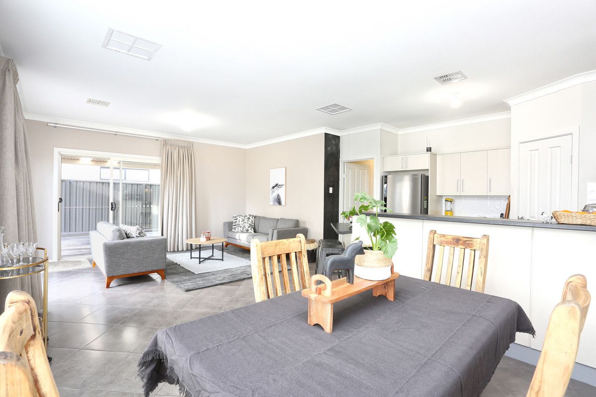 25 Atze Parade, Nuriootpa SA 5355, Image 2