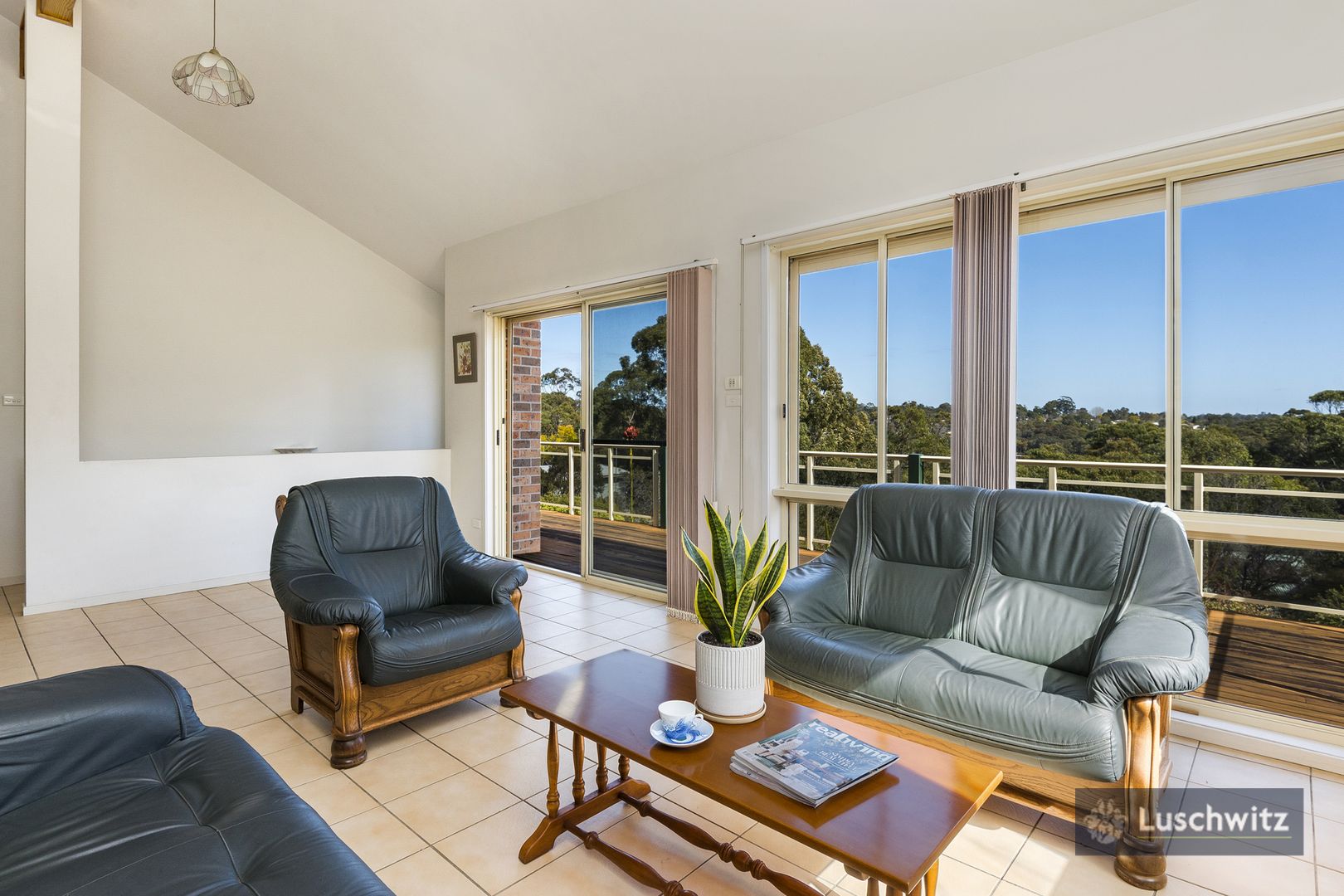 3 Donlea Way, Mount Colah NSW 2079, Image 2