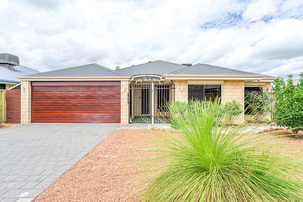 8 Clover Approach, Seville Grove WA 6112, Image 1