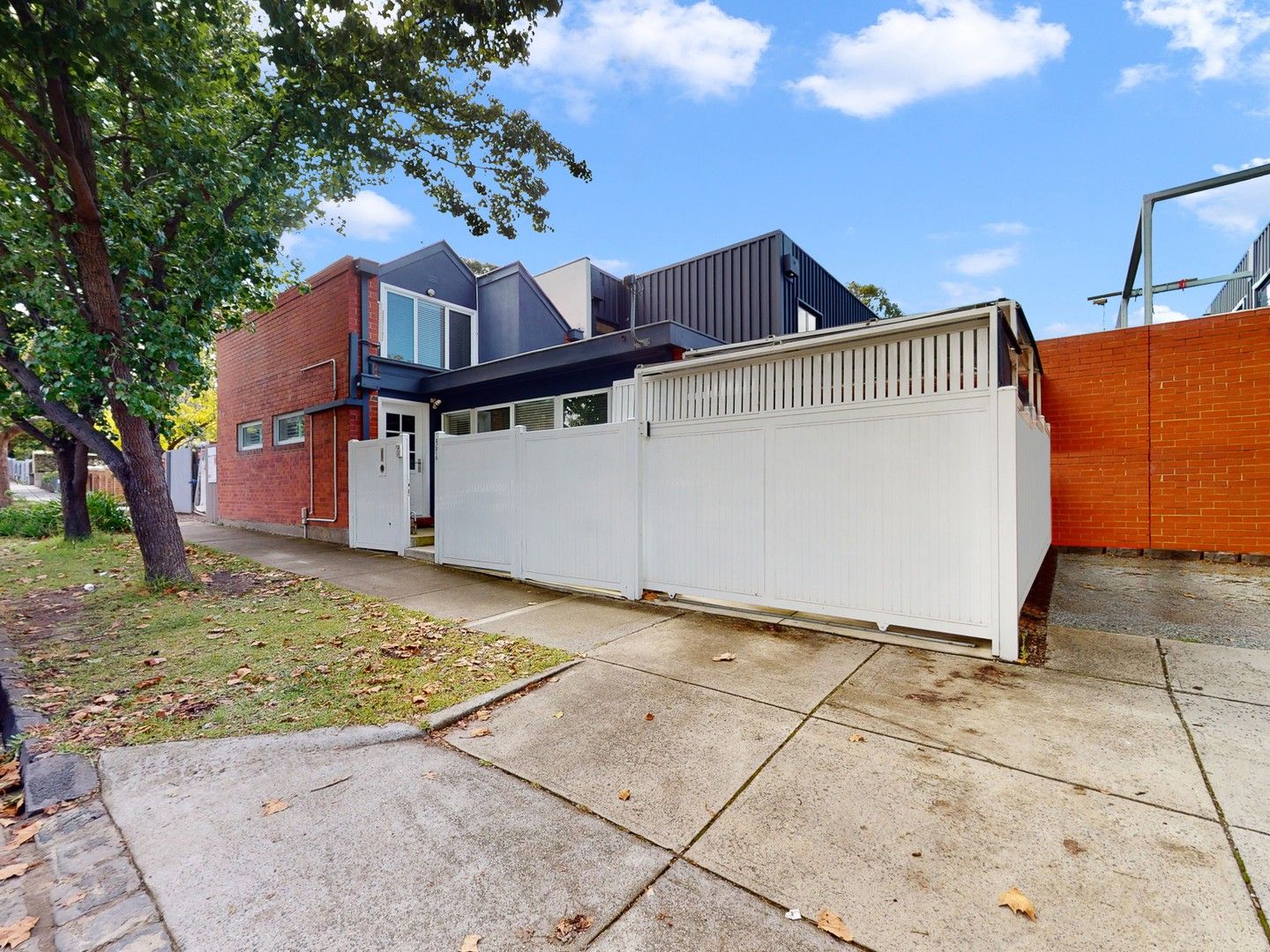 2/215 Mont Albert Road, Surrey Hills VIC 3127 Townhouse For Rent
