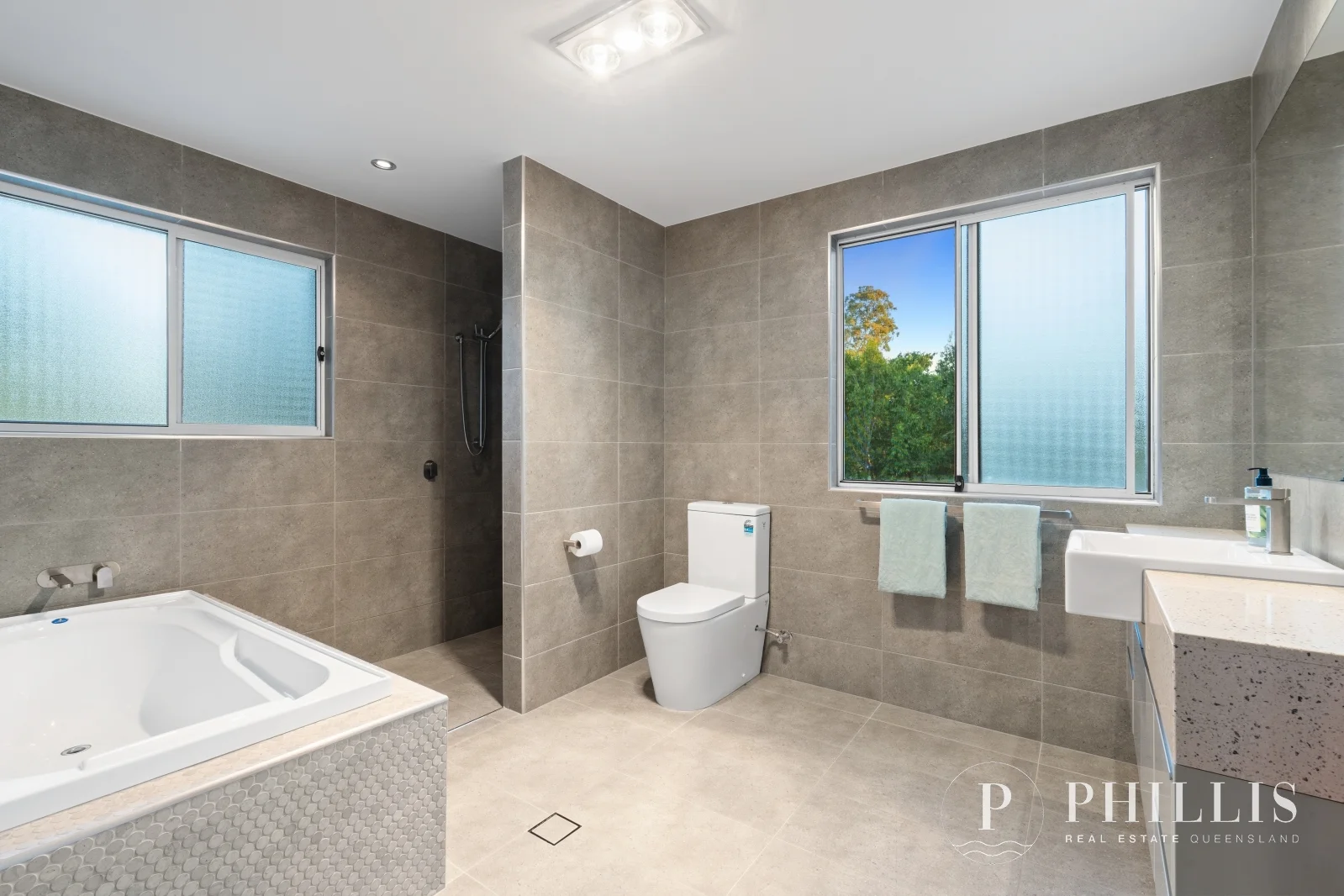 Additional image 31 of 5432 Marine Drive North, Sanctuary Cove QLD 4212