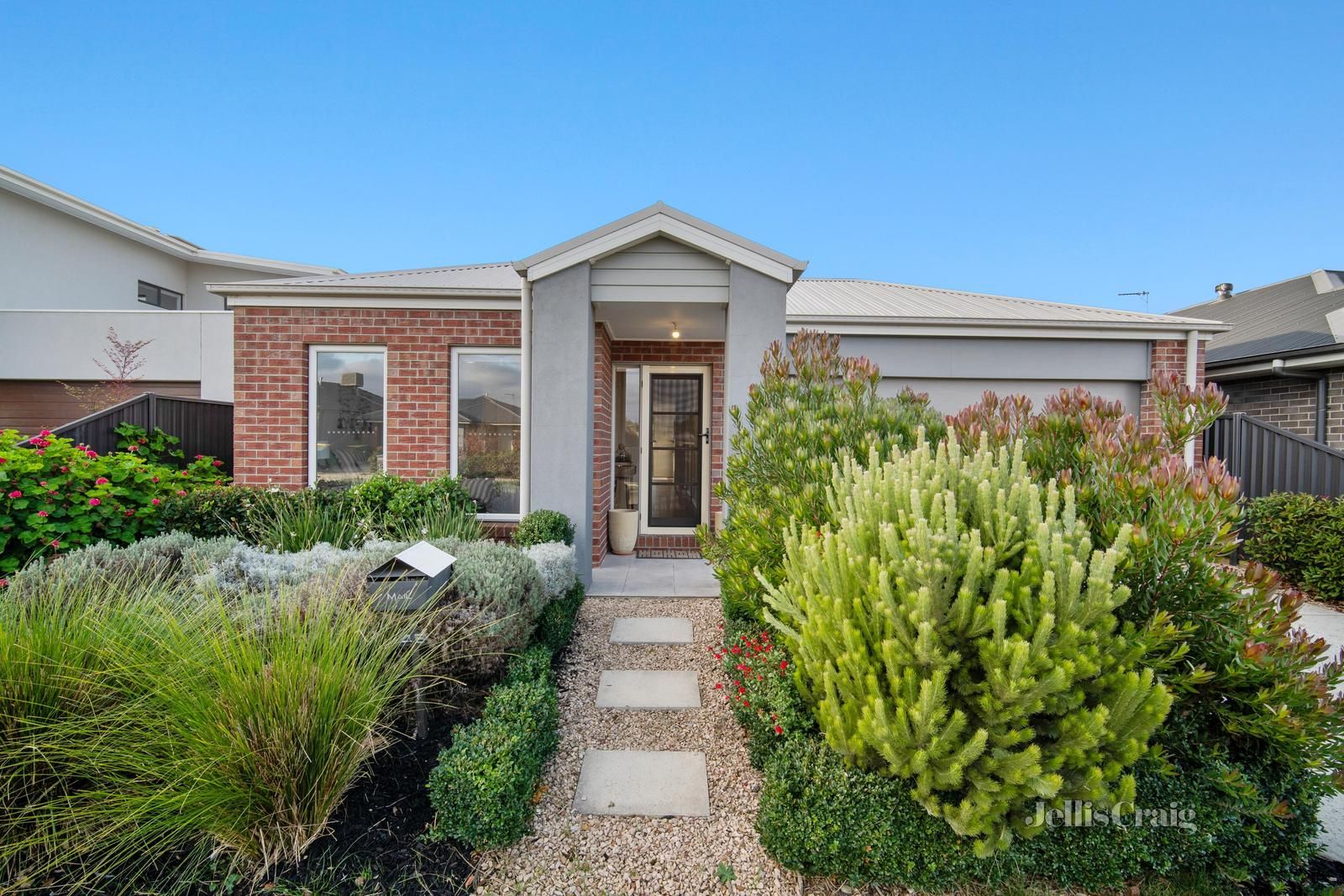 48 Cinnamon Drive, Lake Gardens VIC 3355, Image 0