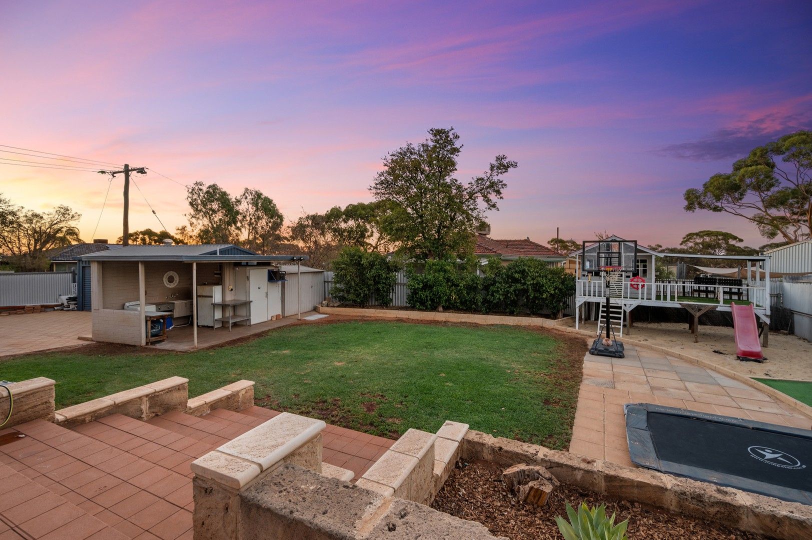 4 Alman Place, Hannans WA 6430, Image 2