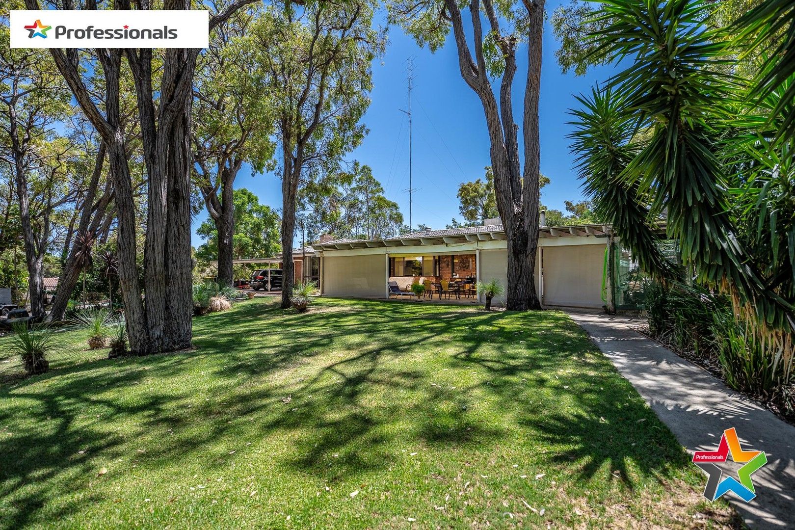 12 Lyons Road, Waroona WA 6215, Image 0