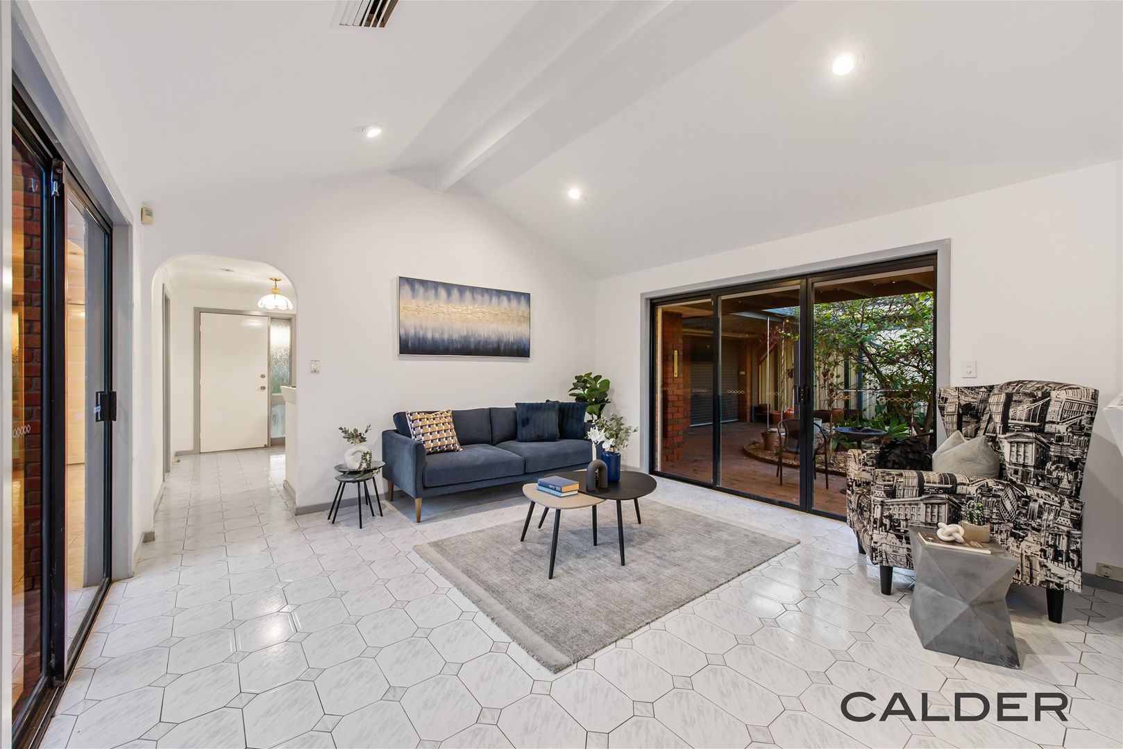 12 Thistle Court, Delahey VIC 3037, Image 2