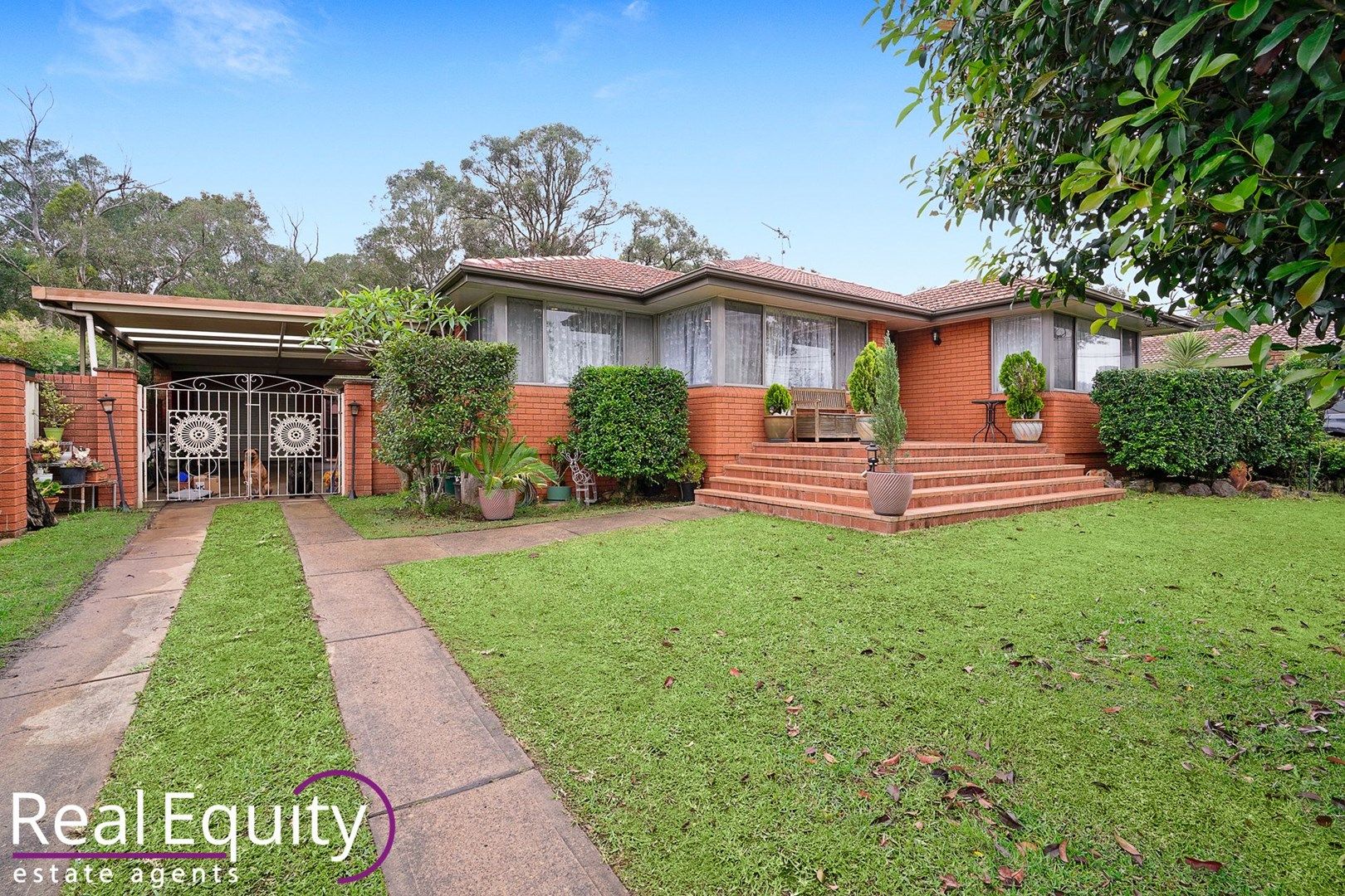 26 Bungarra Crescent, Chipping Norton NSW 2170, Image 0