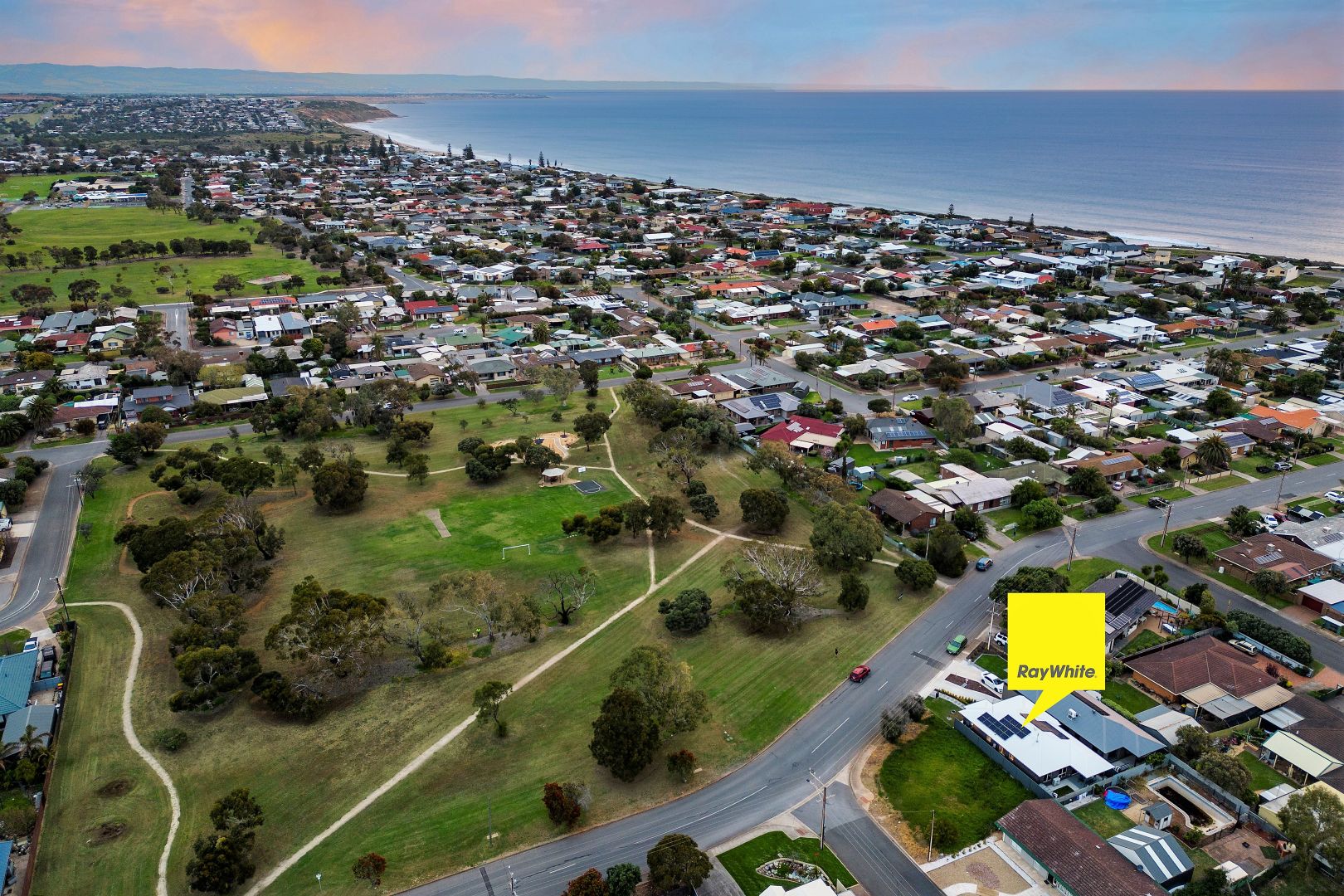 33A Helmsman Terrace, Seaford SA 5169, Image 2