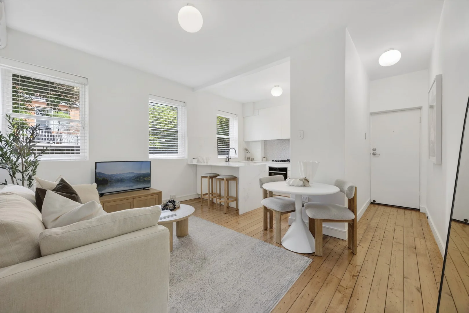 2/9 Ben Boyd Road, Neutral Bay NSW 2089