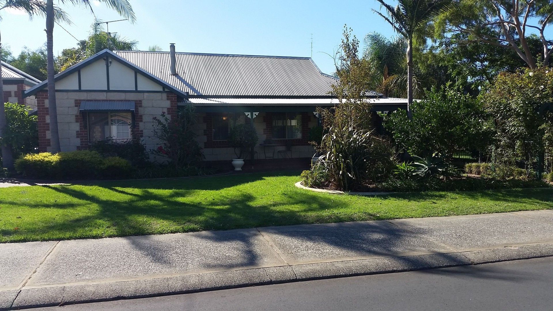 3 bedrooms House in 7 Greenacre Road DUNSBOROUGH WA, 6281