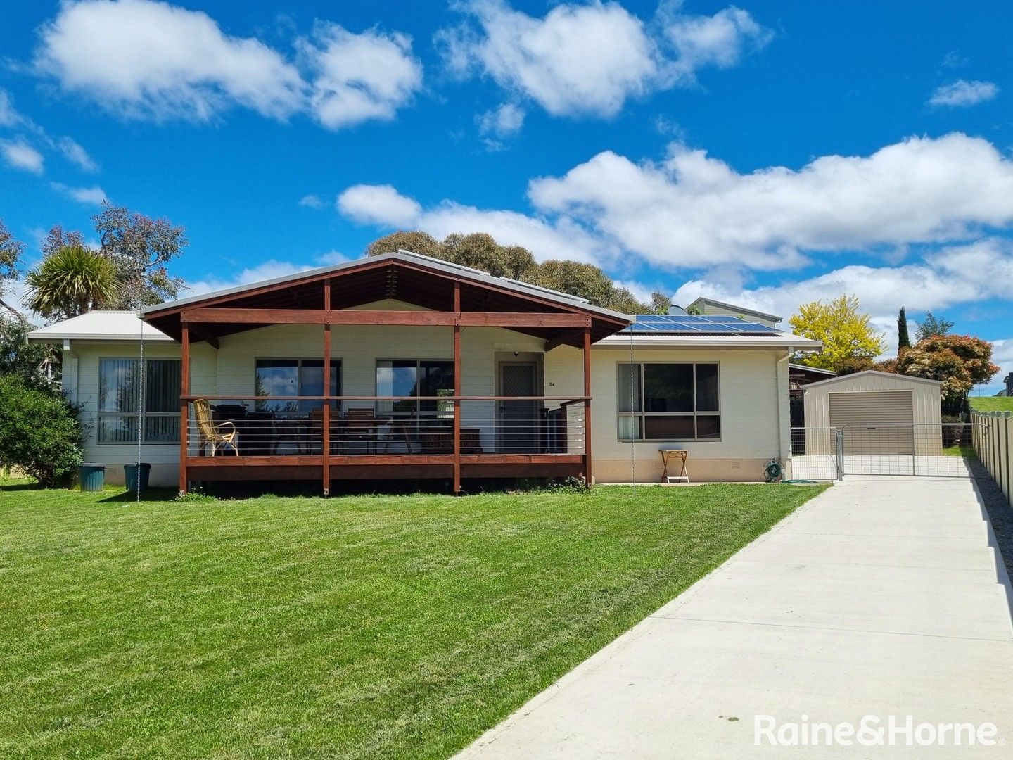 24 Mitchell Circuit, Jindabyne NSW 2627, Image 0