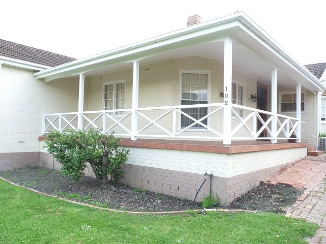 102 Jackson Street, Casterton VIC 3311, Image 1