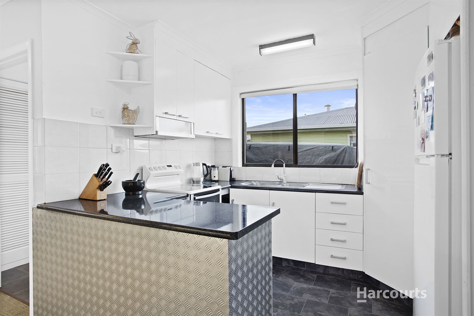 94 Old Surrey Road, Havenview TAS 7320, Image 2