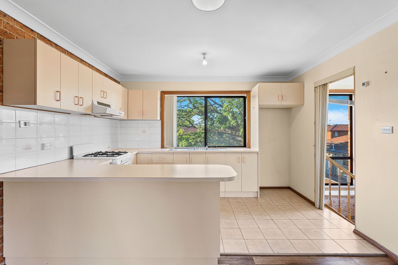 7/4 Heaslip Street, Coniston NSW 2500 Townhouse For Rent 500 Domain