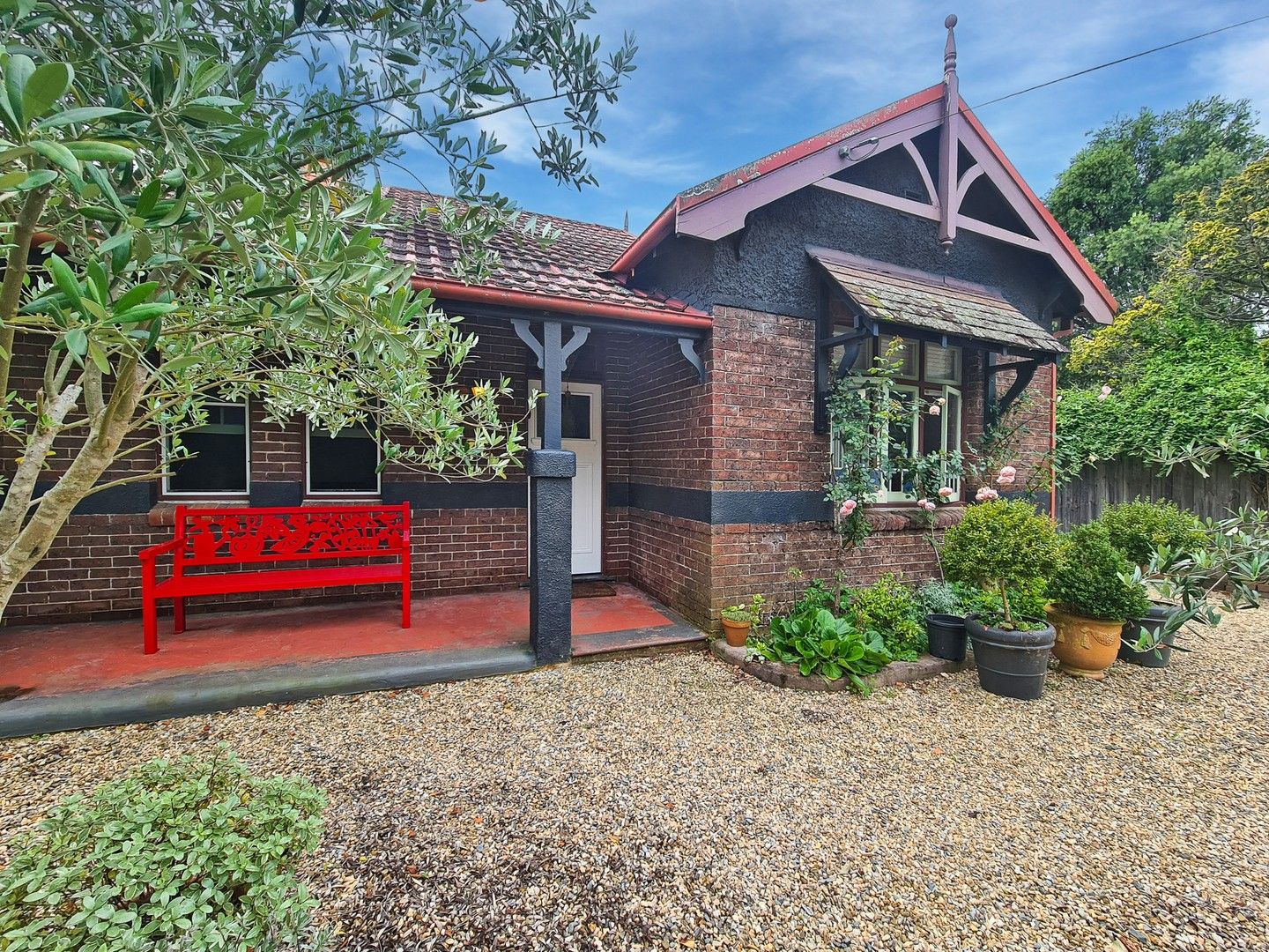 3 bedrooms House in 98 Merrigang Street BOWRAL NSW, 2576