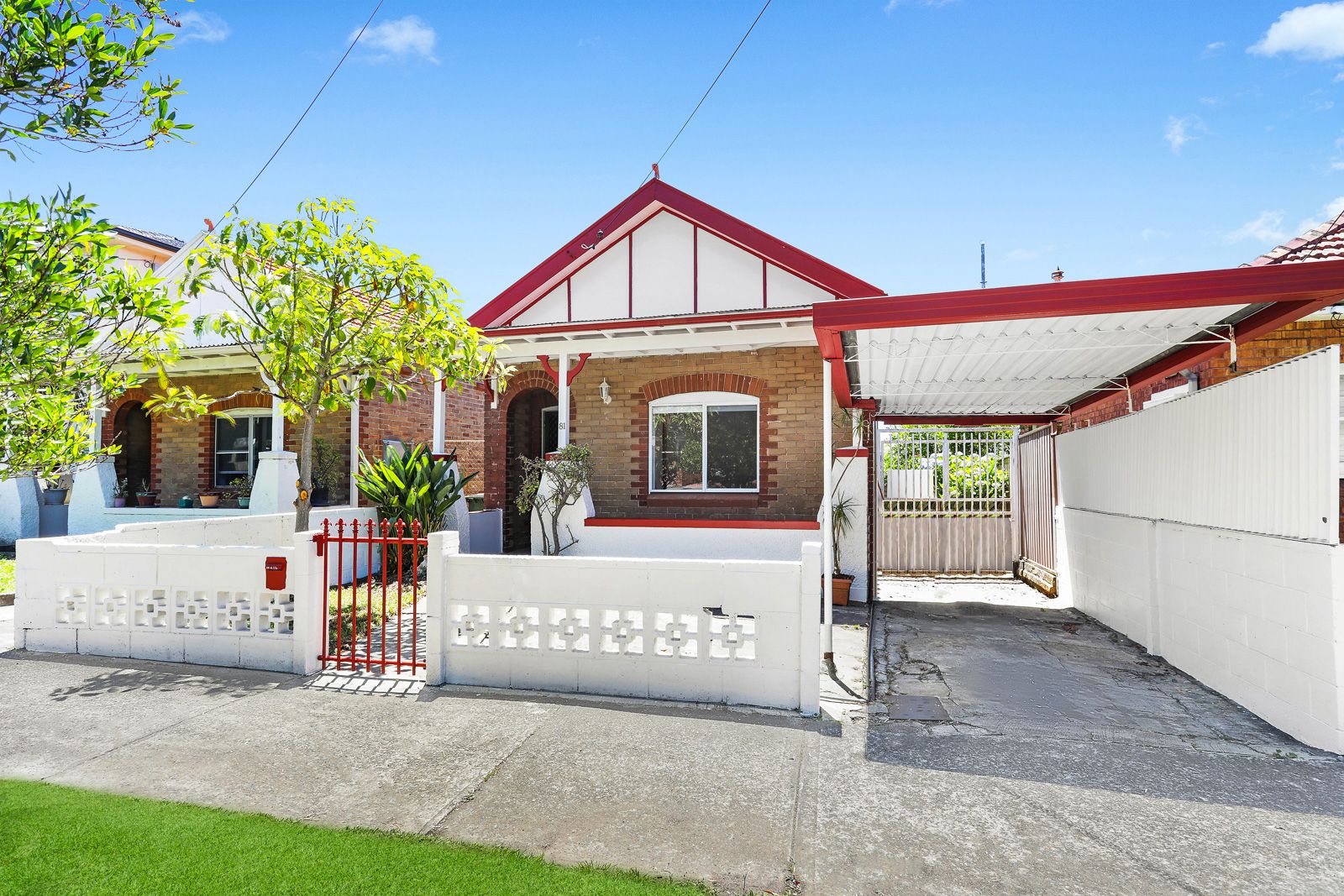 2 bedrooms House in 81 Iliffe Street BEXLEY NSW, 2207