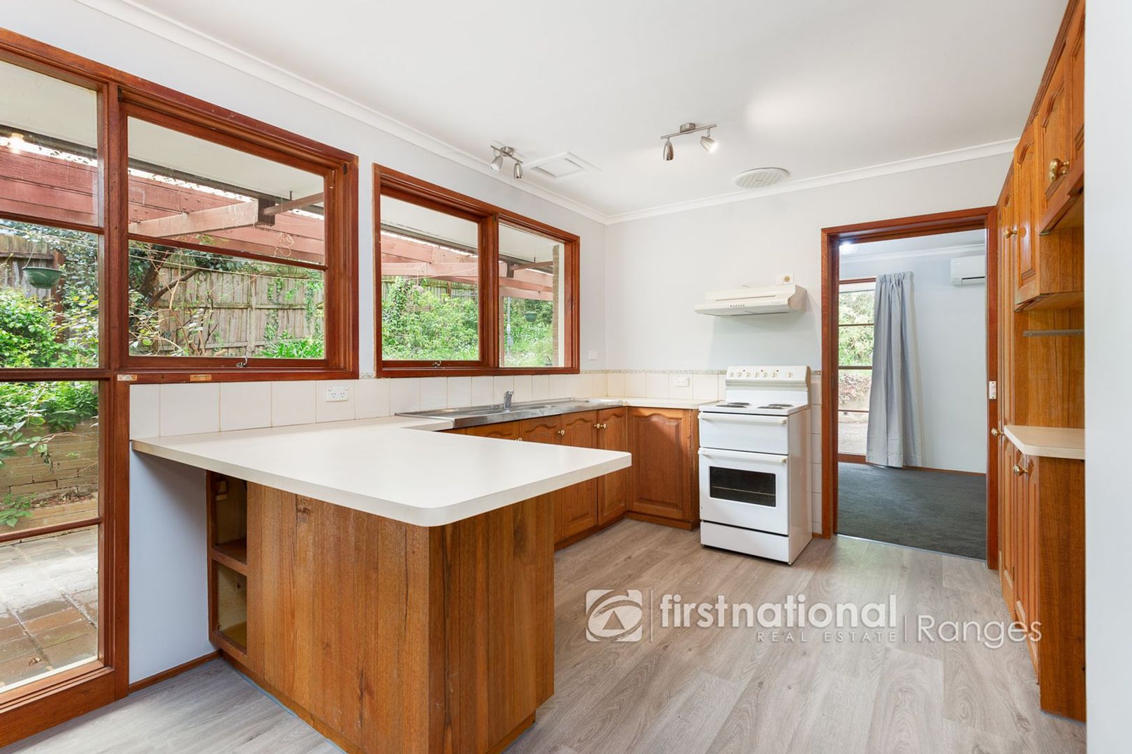 2 Victor Road, Clematis VIC 3782, Image 2