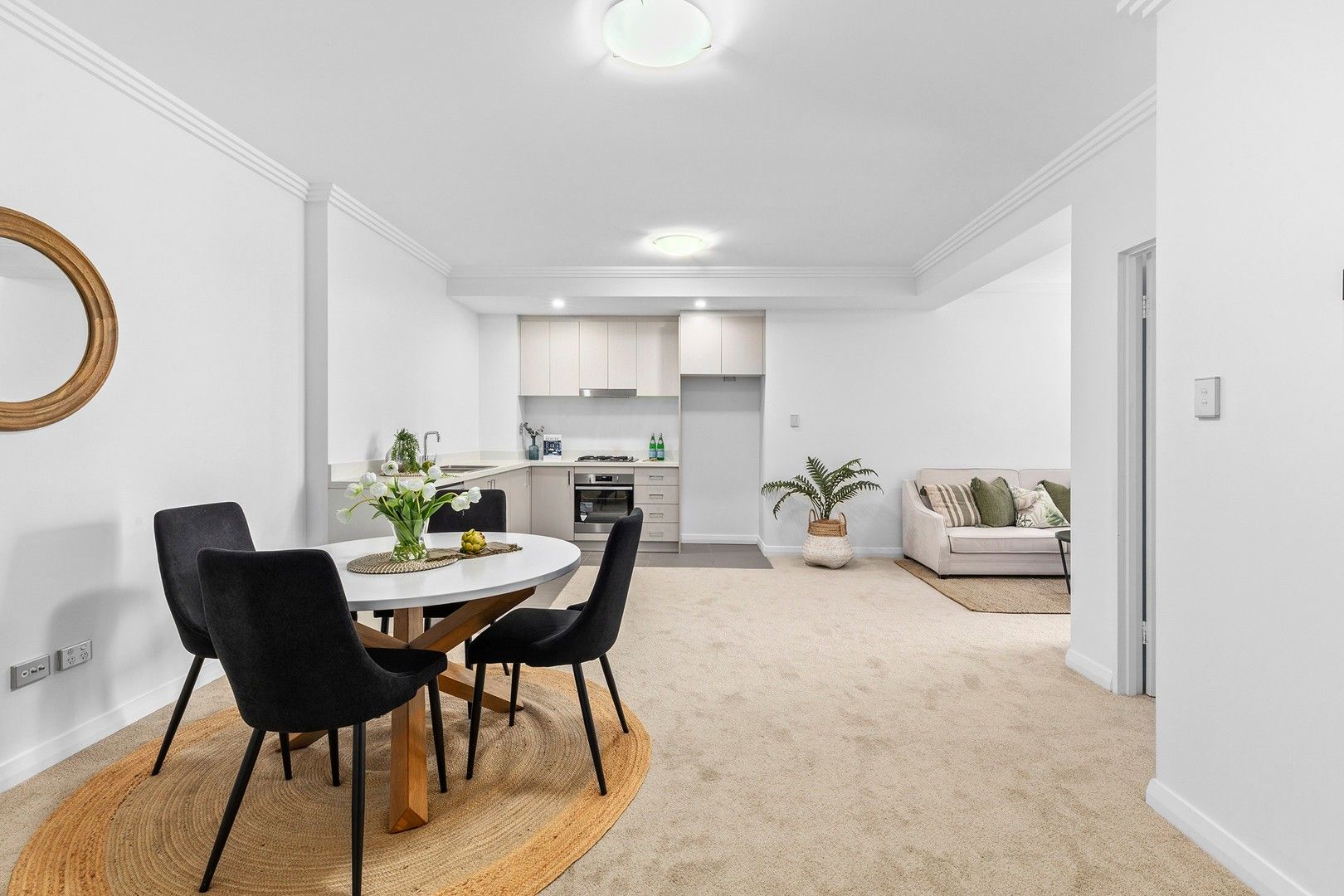2 bedrooms Apartment / Unit / Flat in J109/81-86 Courallie Avenue HOMEBUSH WEST NSW, 2140