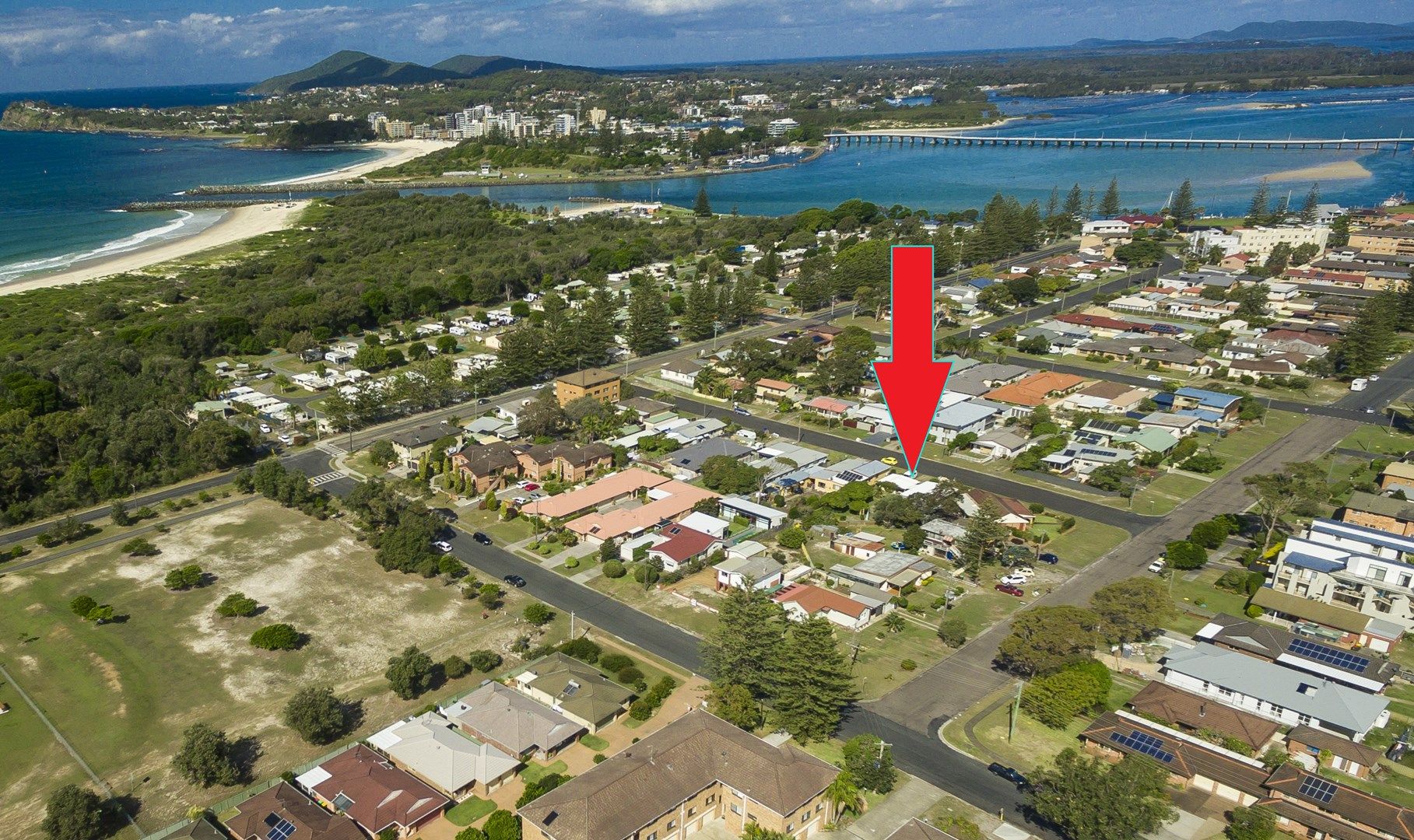 11 Hawke Street, Tuncurry NSW 2428, Image 0