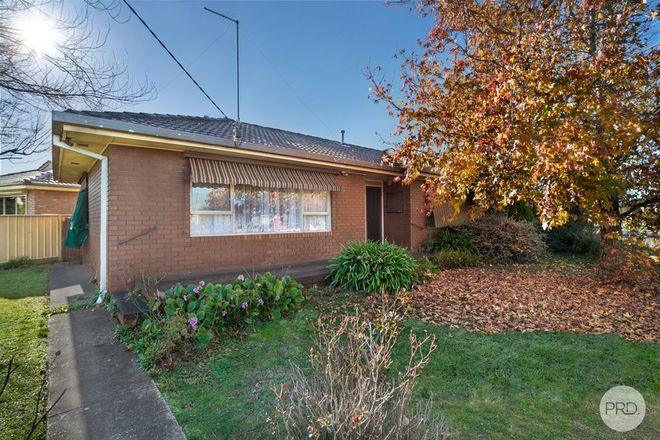 Picture of 32 Park Street, WENDOUREE VIC 3355