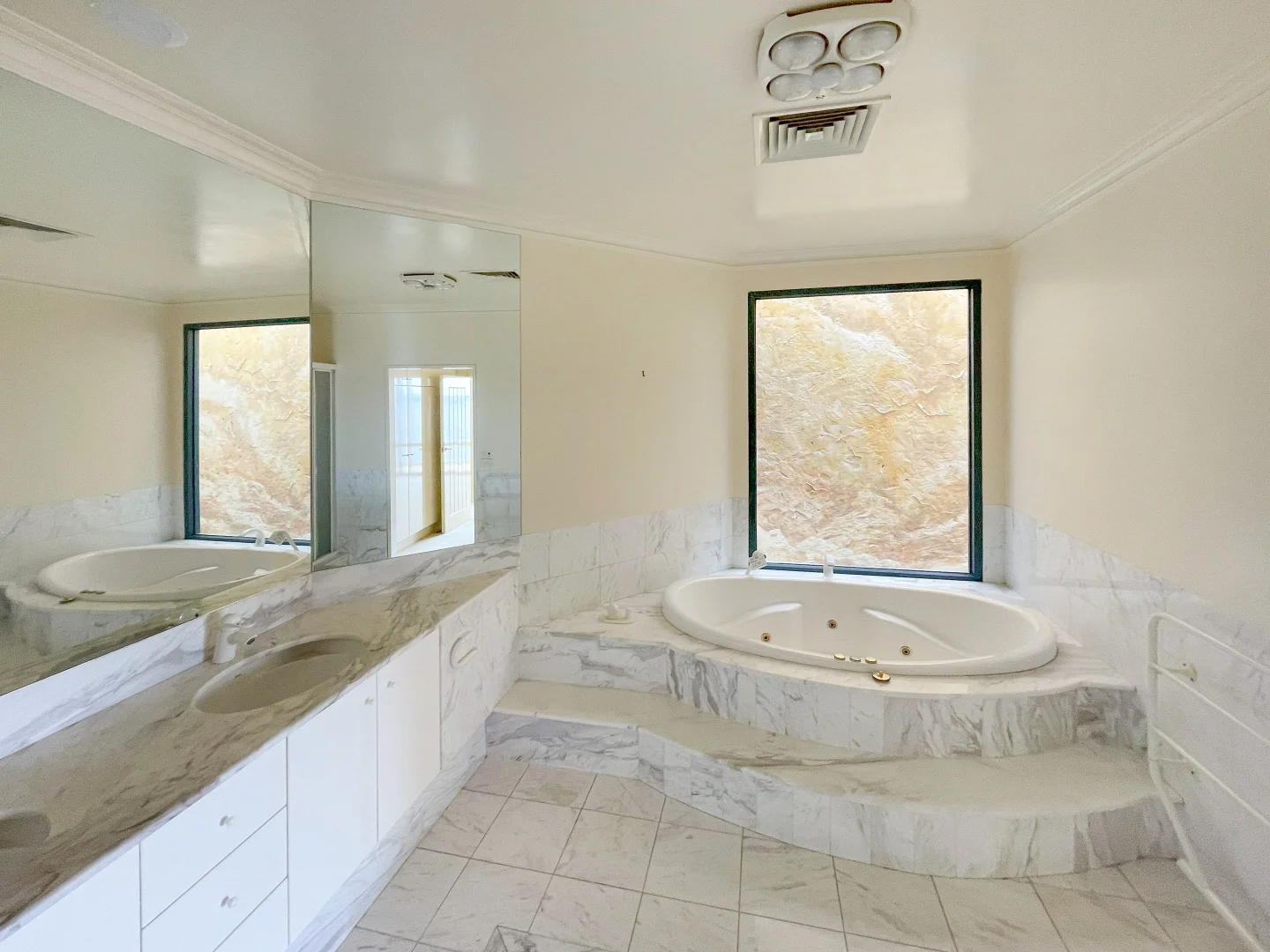 Additional image 10 of 62 Eastern Beach Road, Geelong VIC 3220