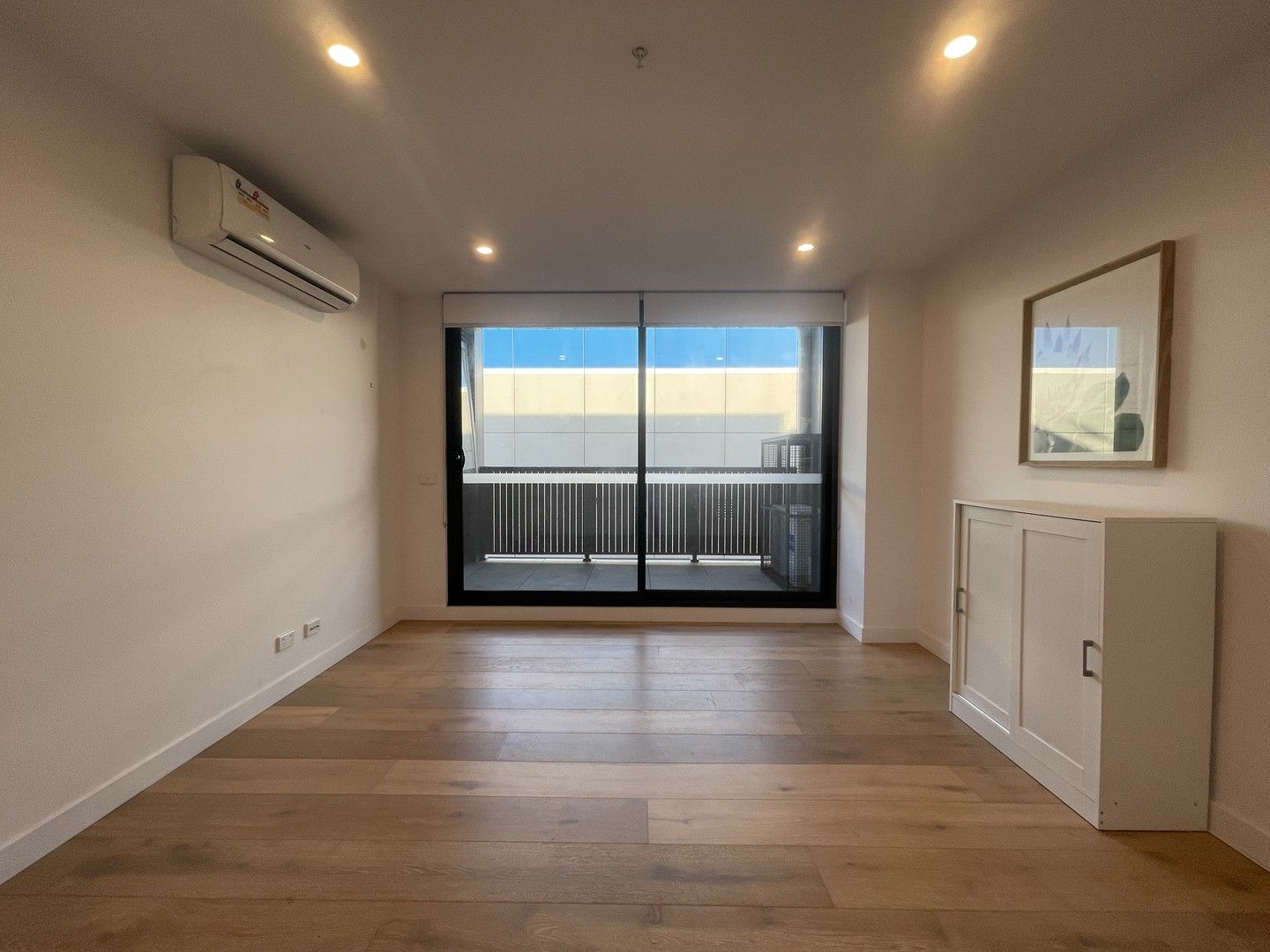 1 bedrooms Apartment / Unit / Flat in 105/1100 Dandenong Road CARNEGIE VIC, 3163